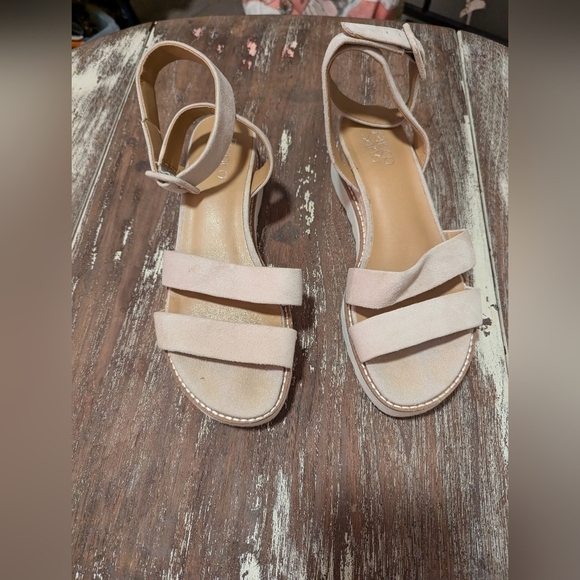 Franco Sarto Microfiber wrap heel espadrilles size 7.5 cream colored low heel - Picture 1 of 16